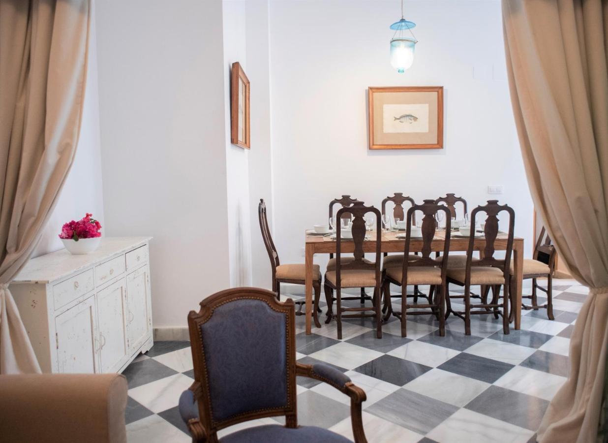 Gatu Premium Apartamento Palacio Oneto Con Jardin Privado " Preferente Mayores De 25 Anos Y Familias " El Puerto de Santa María Εξωτερικό φωτογραφία