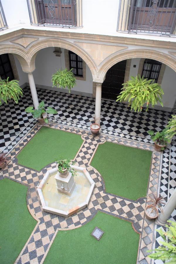 Gatu Premium Apartamento Palacio Oneto Con Jardin Privado " Preferente Mayores De 25 Anos Y Familias " El Puerto de Santa María Εξωτερικό φωτογραφία