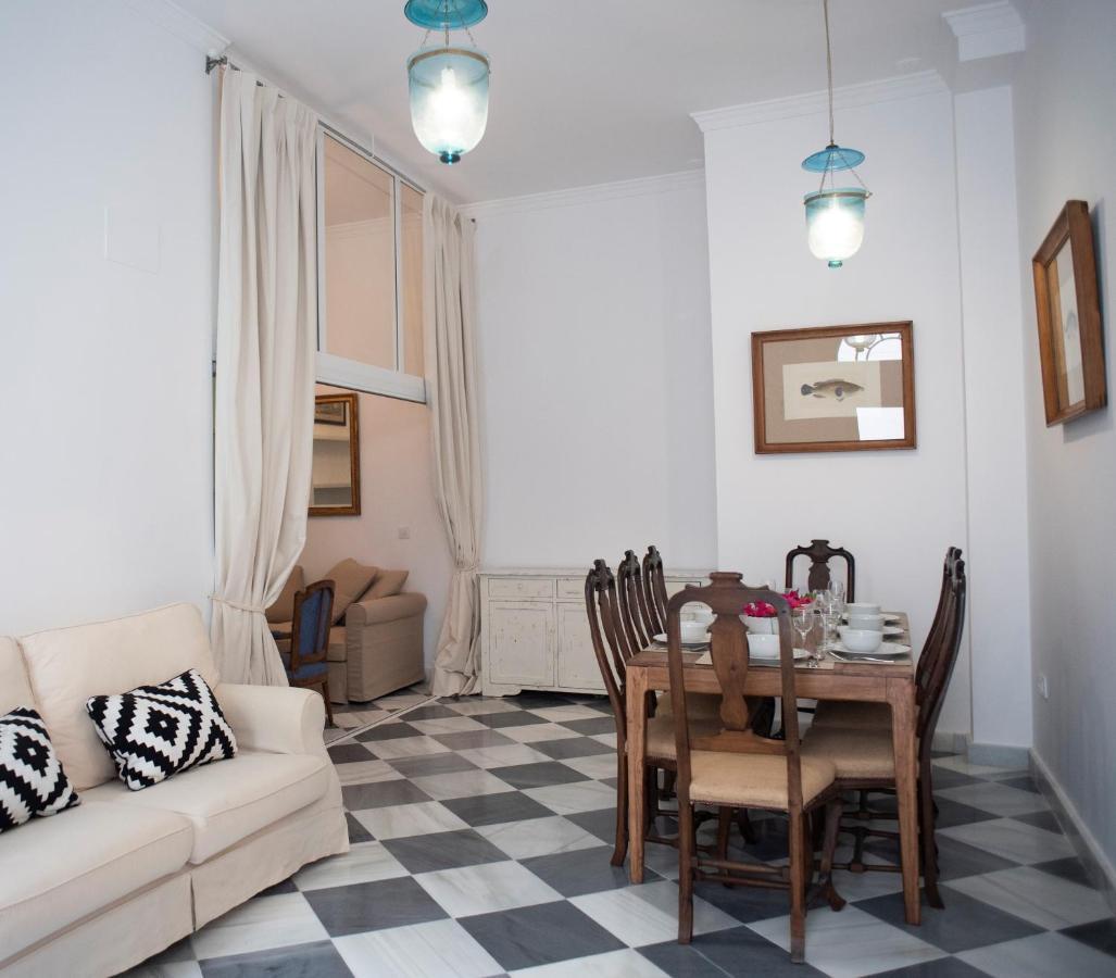 Gatu Premium Apartamento Palacio Oneto Con Jardin Privado " Preferente Mayores De 25 Anos Y Familias " El Puerto de Santa María Εξωτερικό φωτογραφία